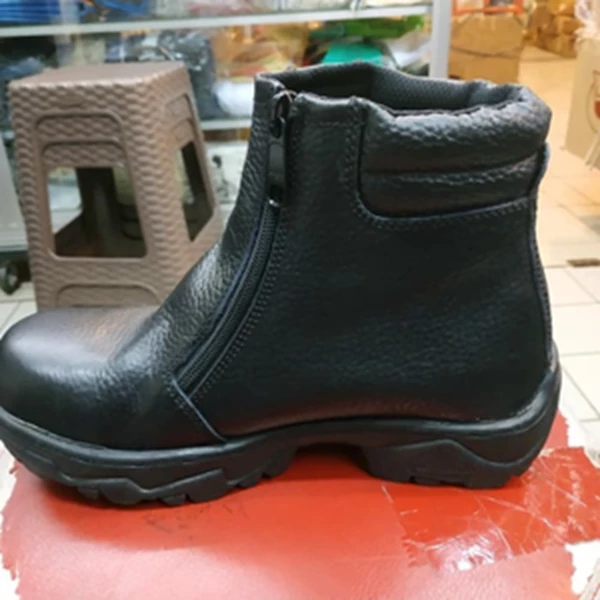 Cheetah Safety Shoes Type 2101H