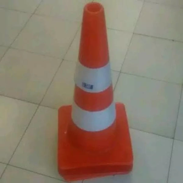 Traffic cone PVC base Orange karet Ruber 70cm