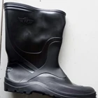 Sepatu Safety Boot Wing On Hitam 2