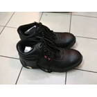Sepatu Safety Red Parker S183 6