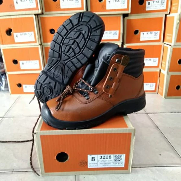 Dr.Osha Ankle Boot 3228 Safety Shoes