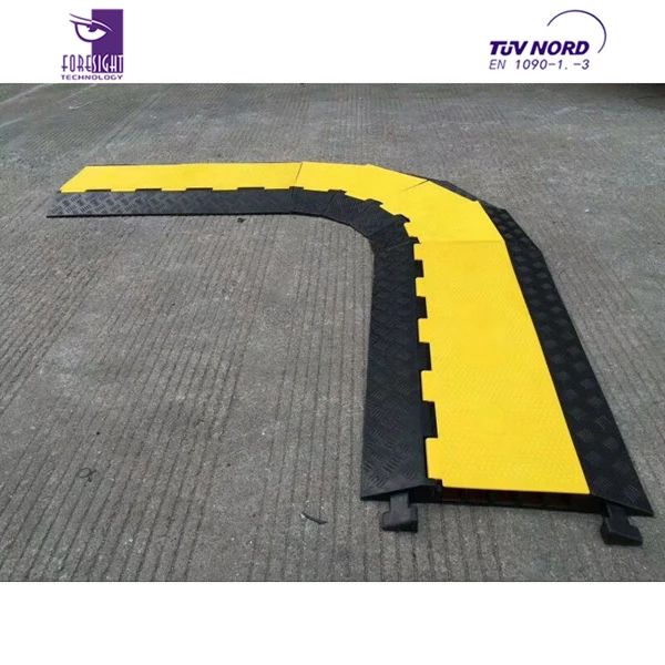 Foresigth Rubber Curbs Cable Romp Speed Bump