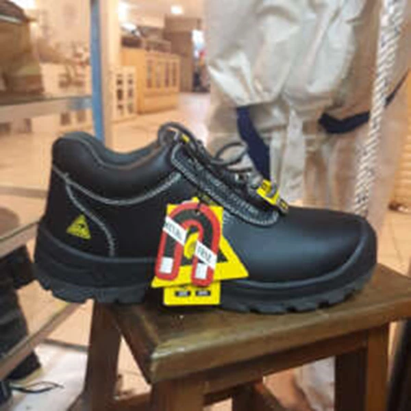 Sepatu Safety Joger Aura S3 ESD